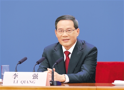 中央2.jpg