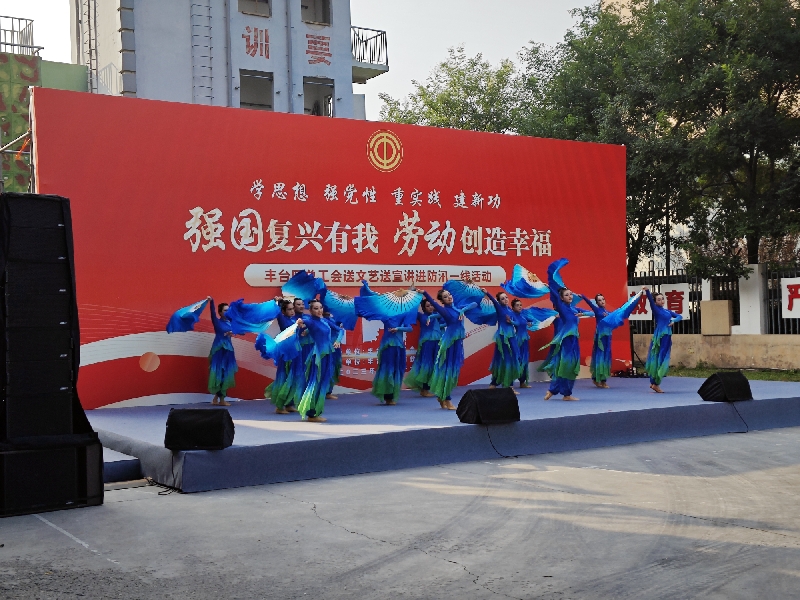 《一条大河》_副本.jpg