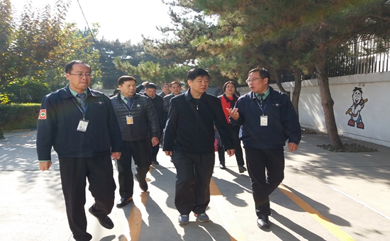区总工会开展企业安全生产检查行动_副本