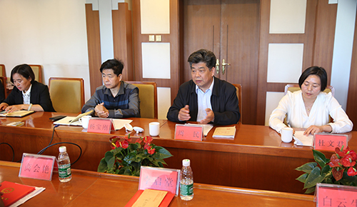 内文2主席提出四点希望