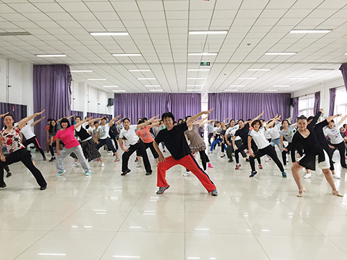 03-平谷为基层文艺骨干培训工间操舞