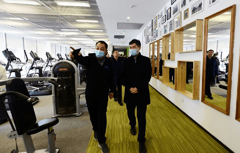 北京市推进产业工人队伍建设改革工作评价组赴海淀调研-1.png