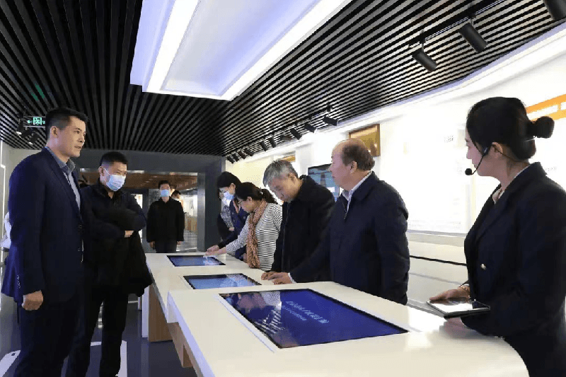 北京市推进产业工人队伍建设改革工作评价组赴大兴调研-1.png
