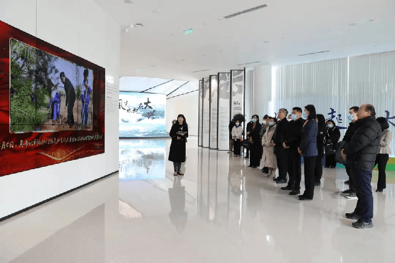 北京市推进产业工人队伍建设改革工作评价组赴大兴调研-3.png